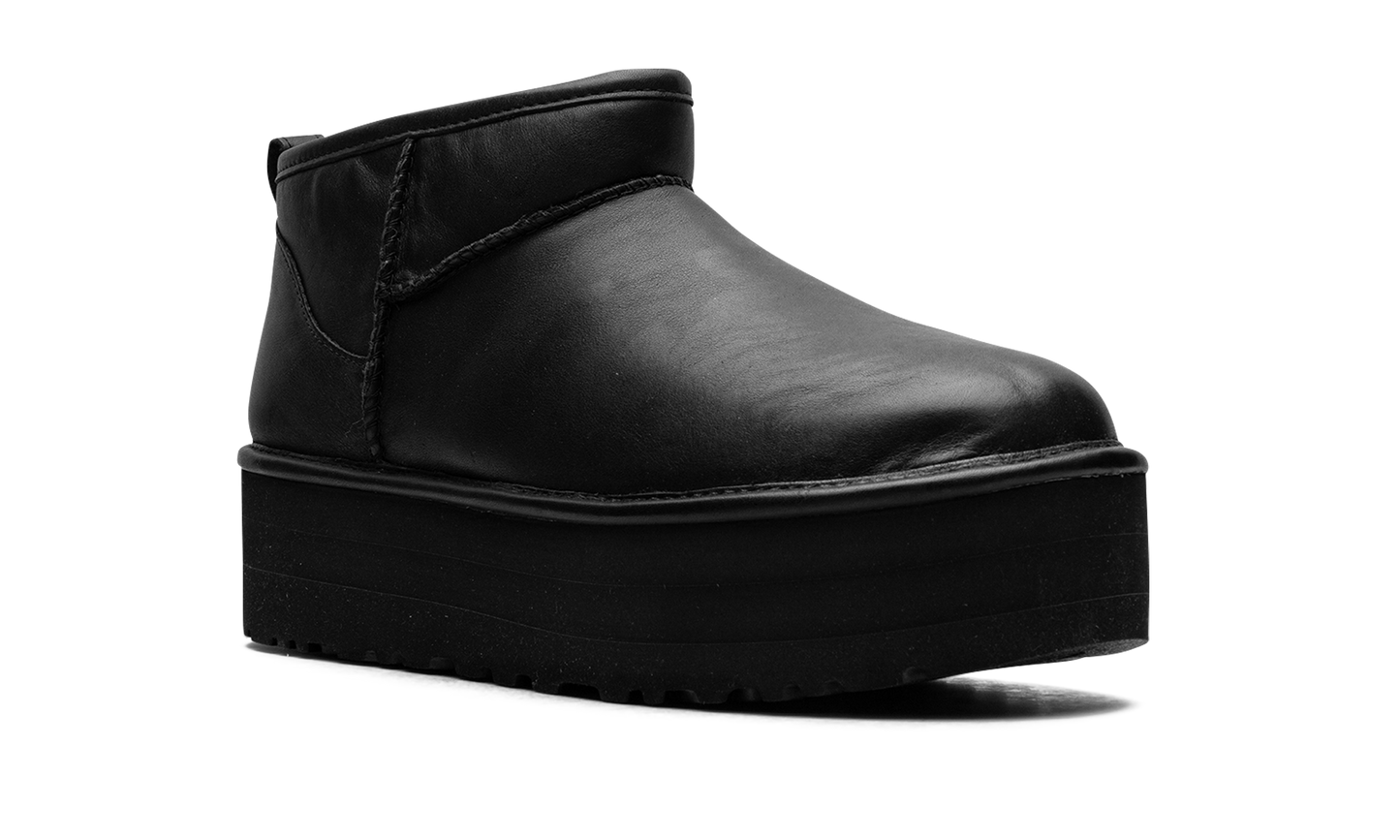 Classic Ultra Mini Platform Boot WMNS "Black Leather" 1141510 BLLE