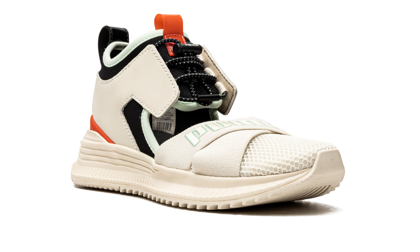 AVID WMNS "Fenty" 367683 04