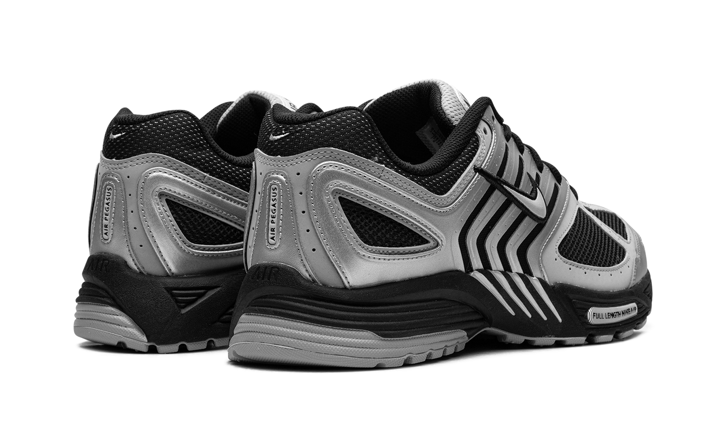 Air Pegasus 2K5 "Metallic Silver" HQ5403 001