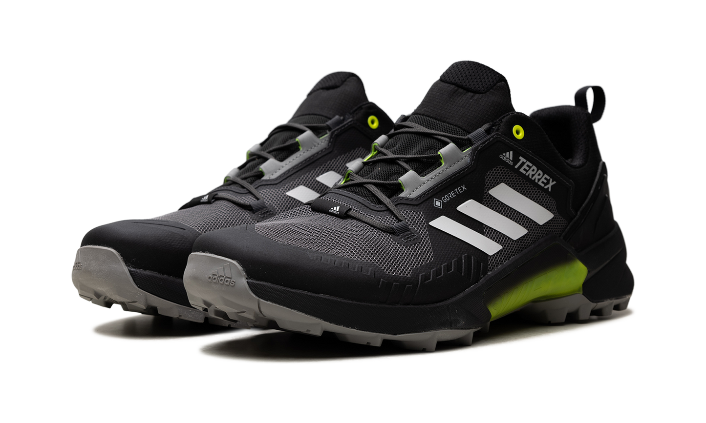 TERREX SWIFT R3 GTX "Black" FW2770