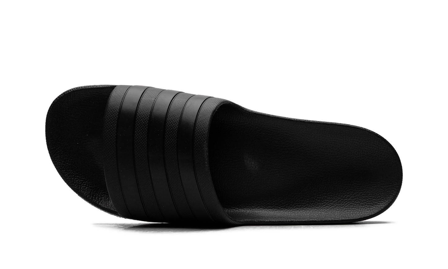 Adilette Aqua Slides "Core Black" f35550