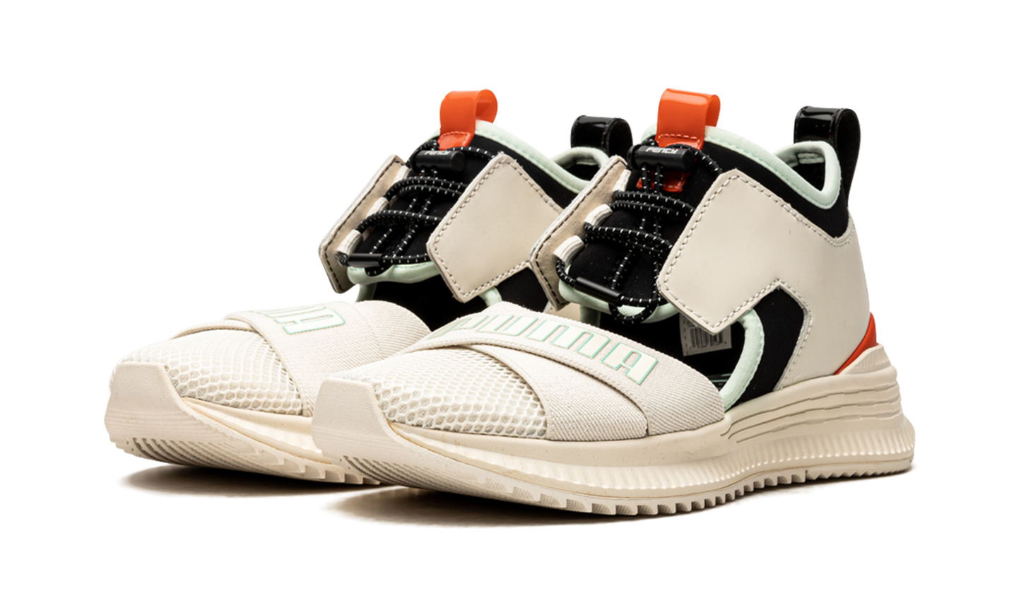 AVID WMNS "Fenty" 367683 04