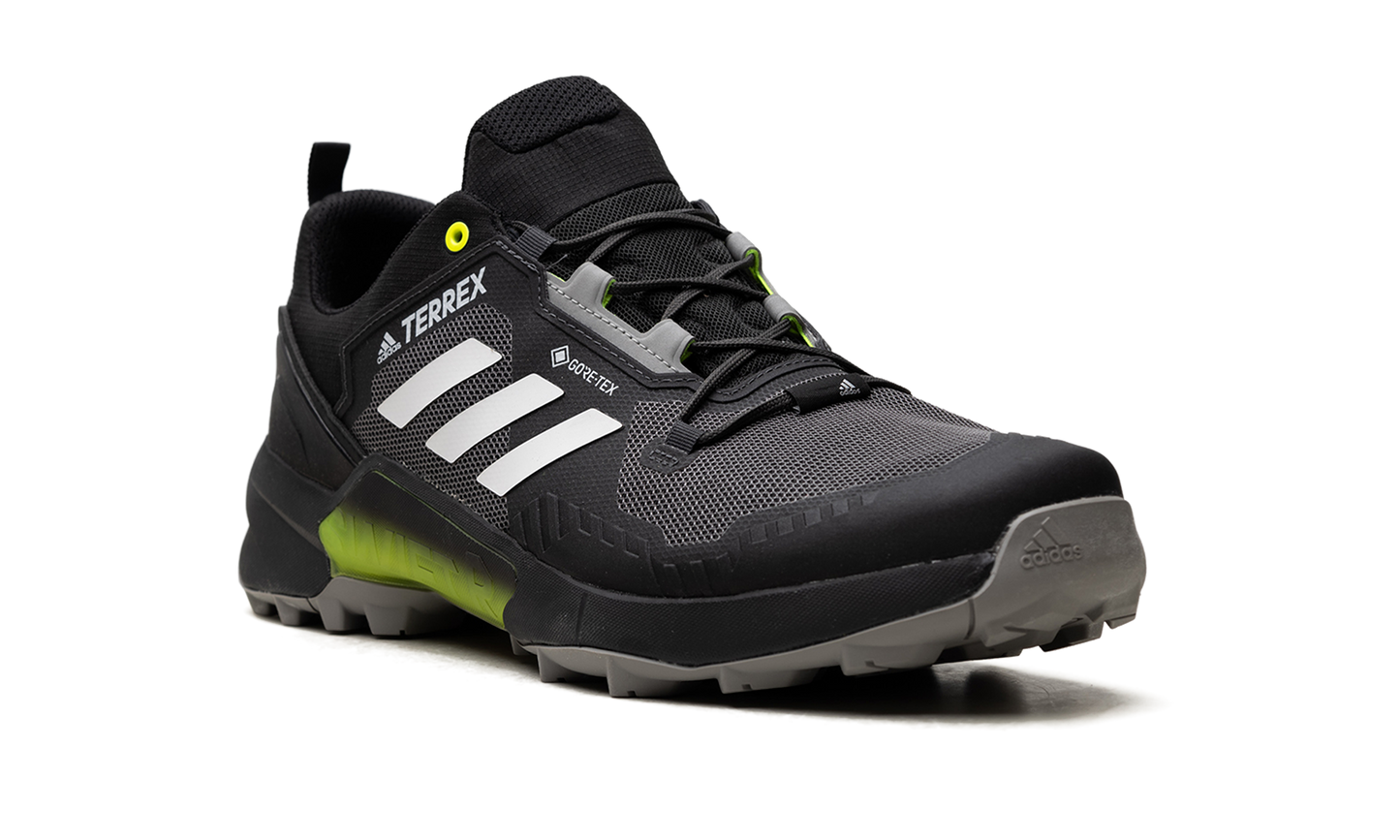TERREX SWIFT R3 GTX "Black" FW2770