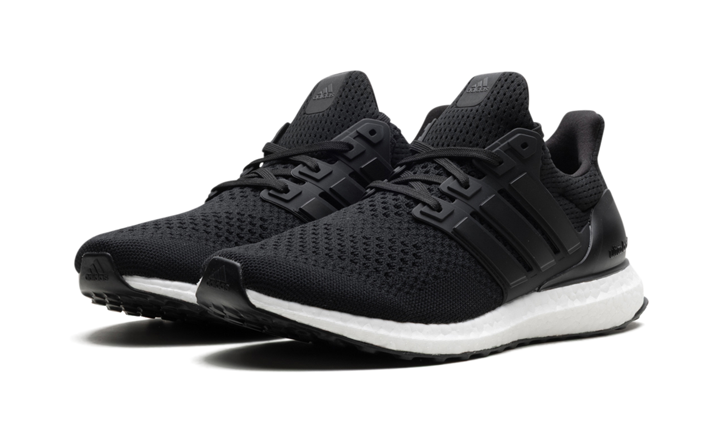 Ultra Boost 1.0 DNA "Black" HQ4201