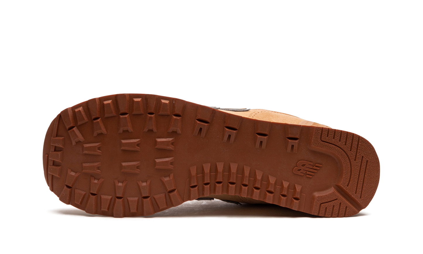 574 "Caramel/Rust"