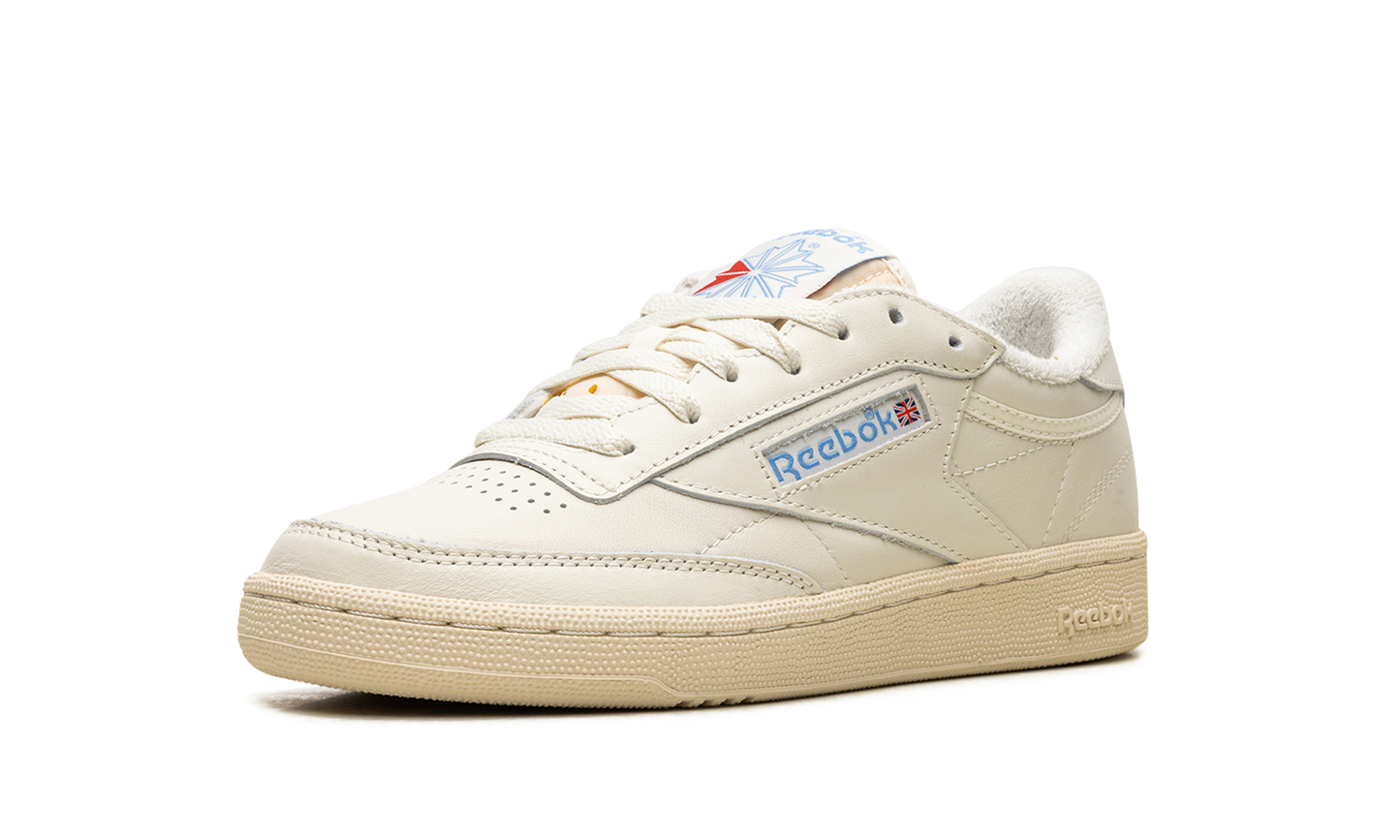 Club C 85 WMNS "Chalk Alabaster" GX3687